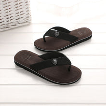 Load image into Gallery viewer, 2019 New Arrival Summer Men Flip Flops High Quality Beach Sandals Anti-slip Zapatos Hombre Casual Shoes Wholesale A10